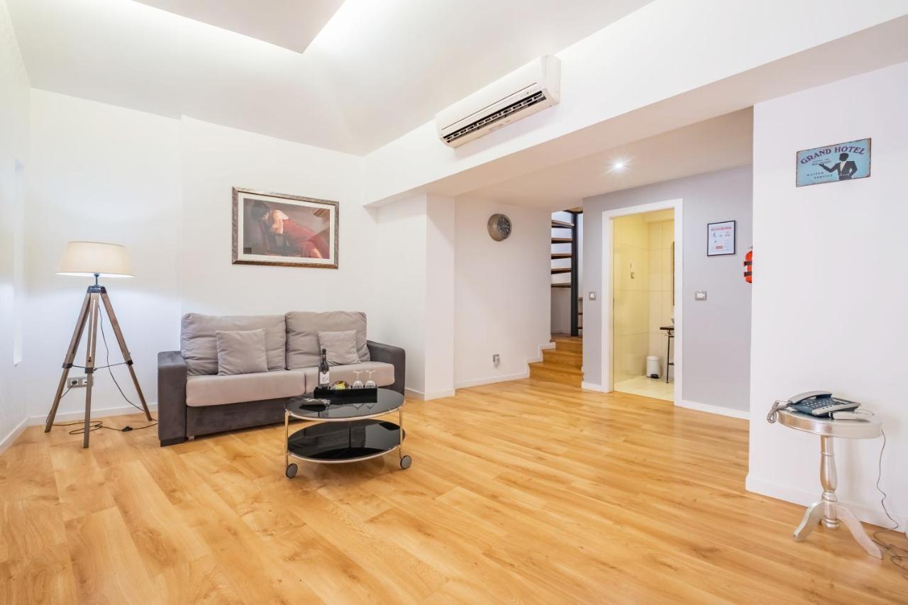 Cayres Suites Carmo Funchal  Exteriör bild