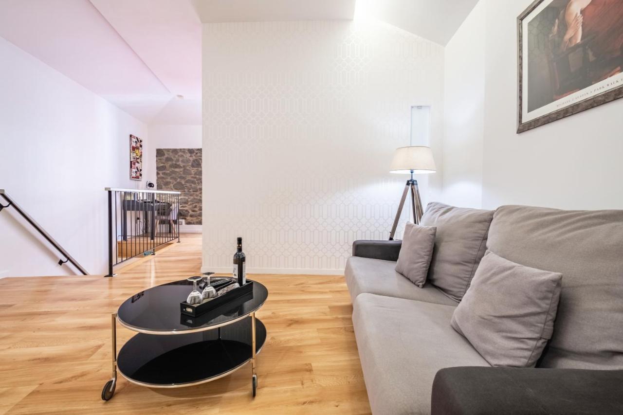 Cayres Suites Carmo Funchal  Exteriör bild