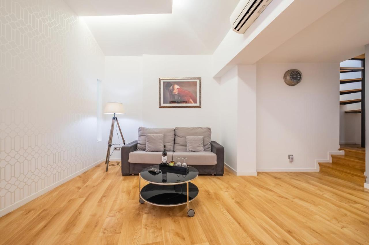 Cayres Suites Carmo Funchal  Exteriör bild