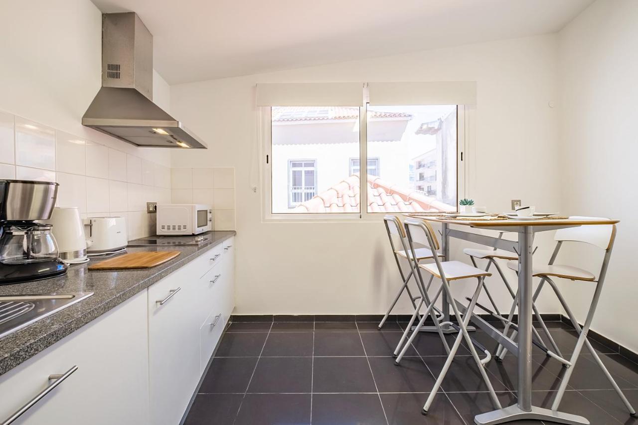 Cayres Suites Carmo Funchal  Exteriör bild